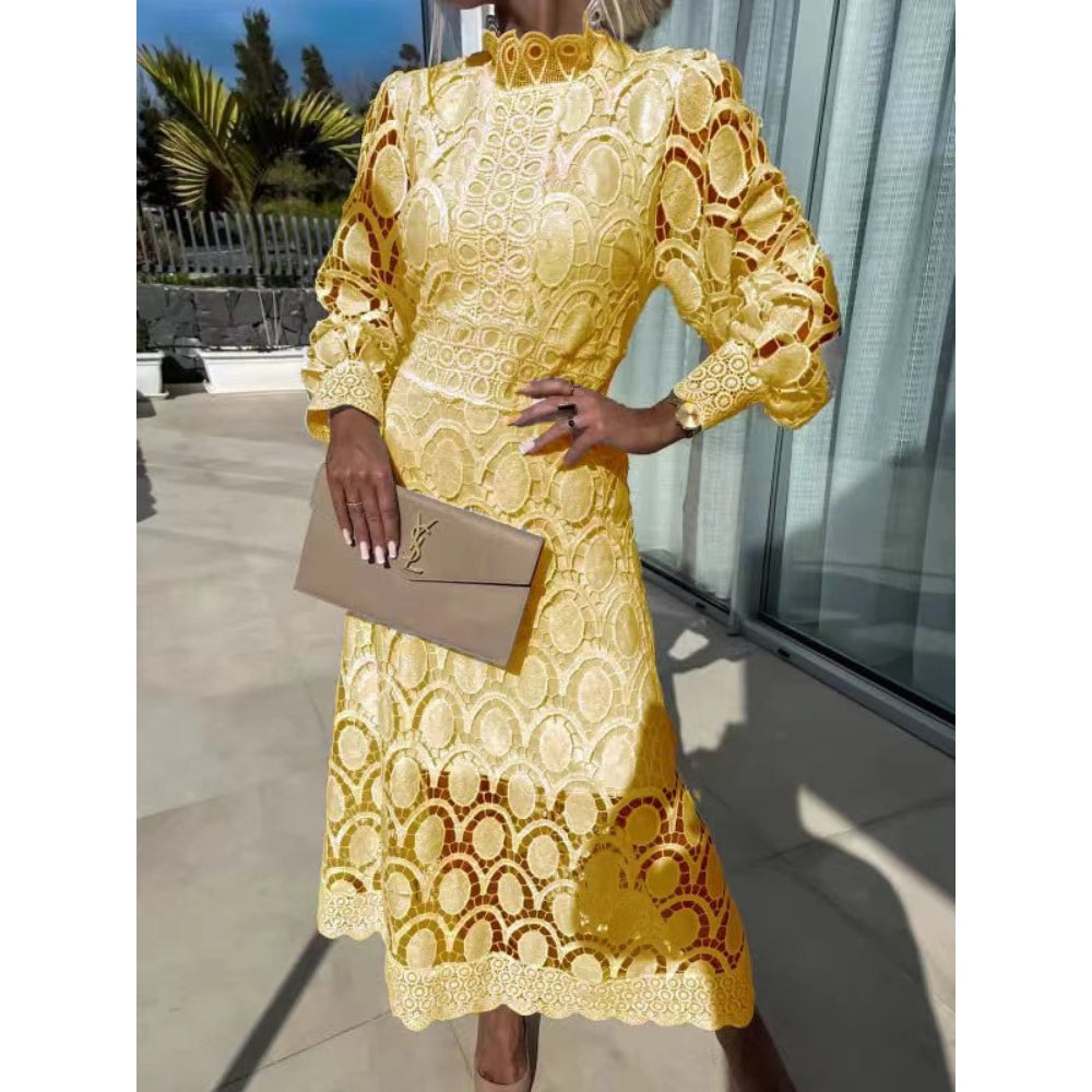 Noa | Delicate Lace Midi Dress