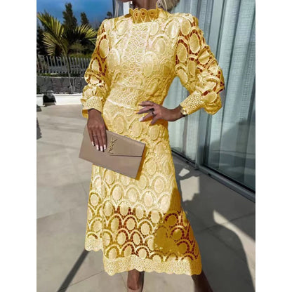 Noa | Delicate Lace Midi Dress