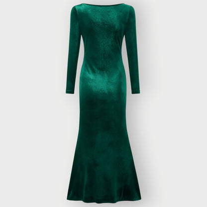 Kryenna | Luxe Evening Silhouette Velvet Gown
