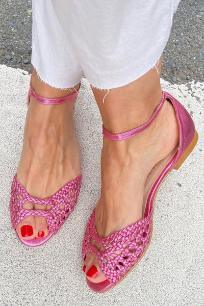 Isadora™ | Gold Woven Sandals