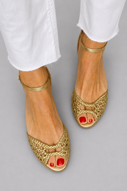 Isadora™ | Gold Woven Sandals
