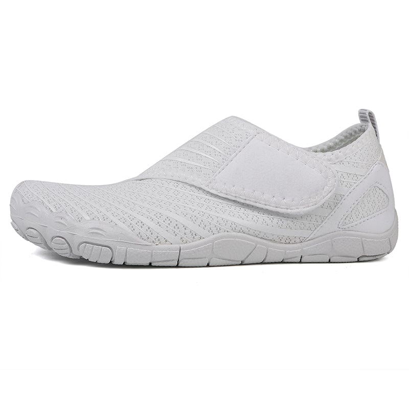 Mira | Barefoot Trainers