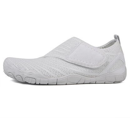 Mira | Barefoot Trainers