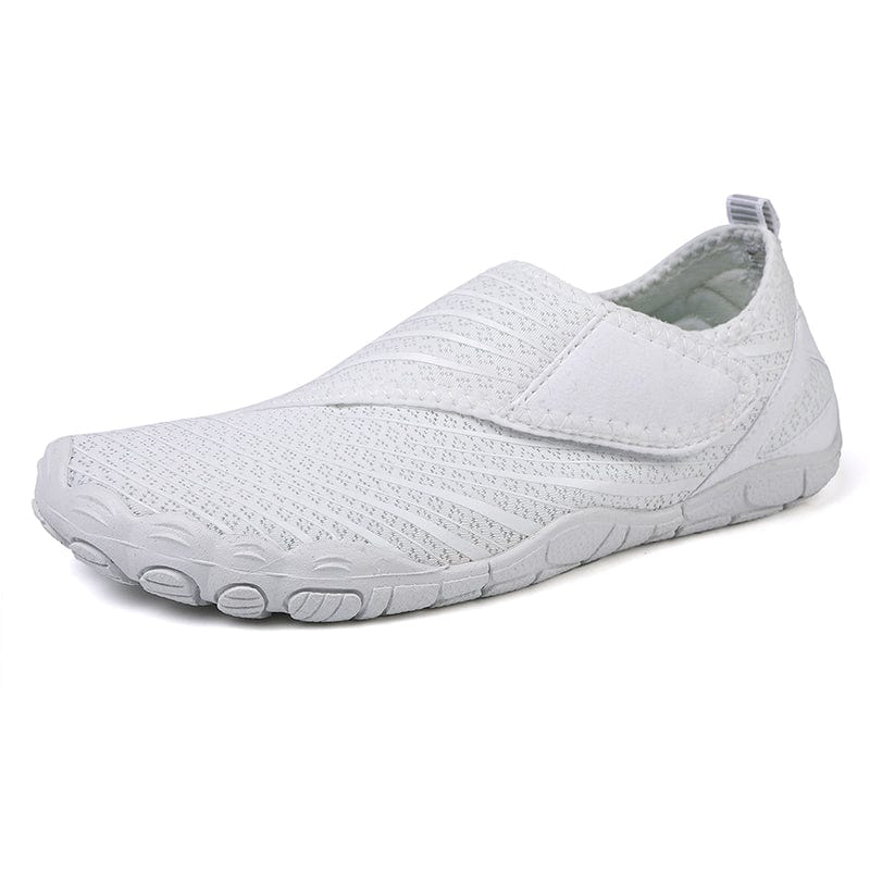 Mira | Barefoot Trainers