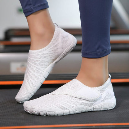 Mira | Barefoot Trainers