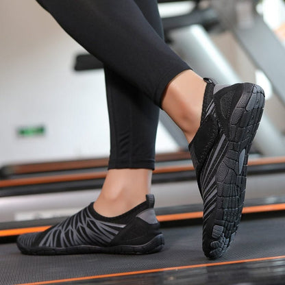 Mira | Barefoot Trainers