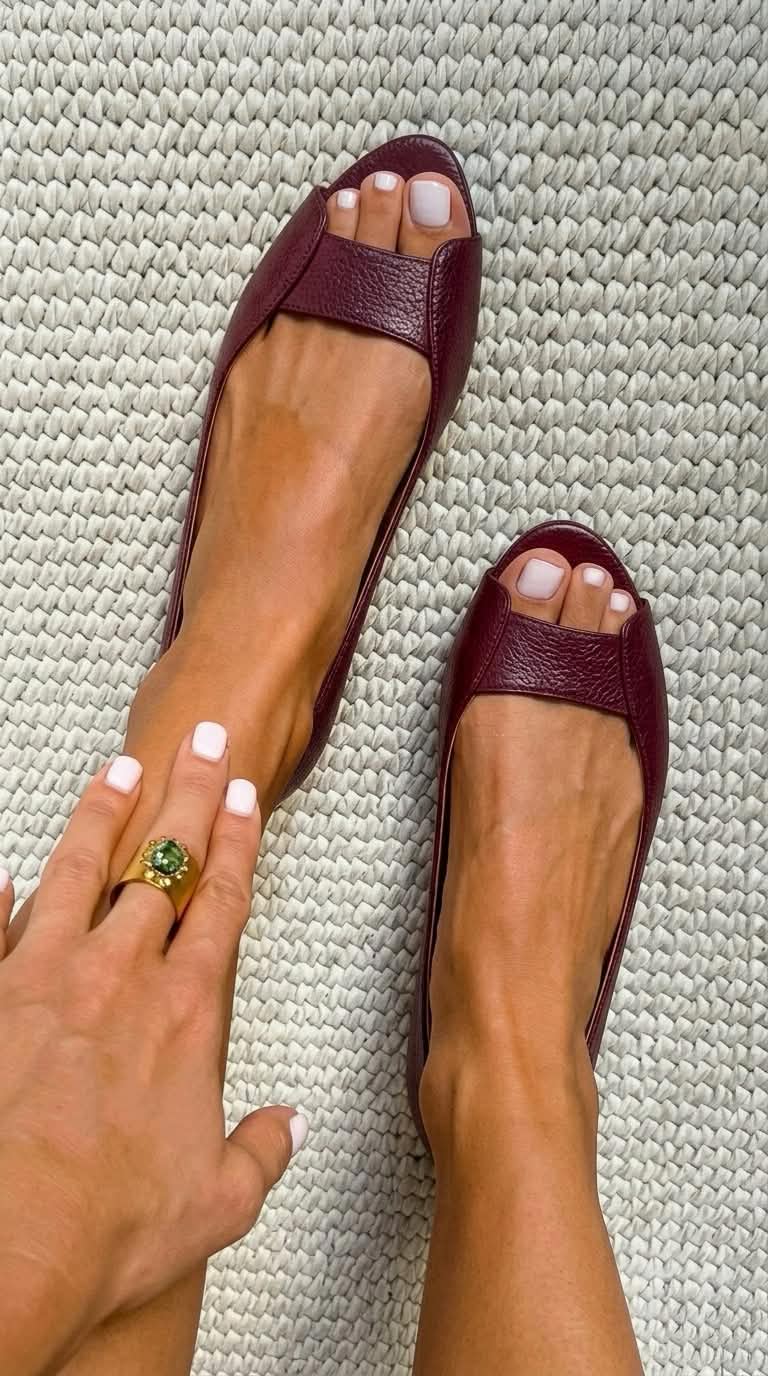 Adelina™ | Gold Comfort Chic Sandals