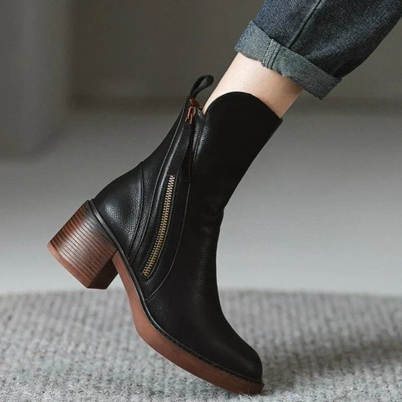 Black / AU 10