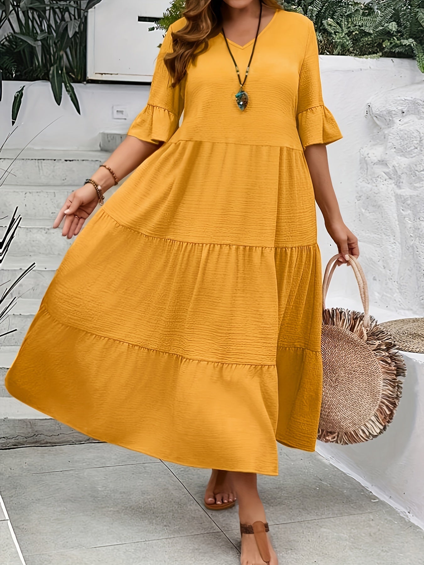 Avelisse - Graceful Flowy Dress - Alira - Boutique