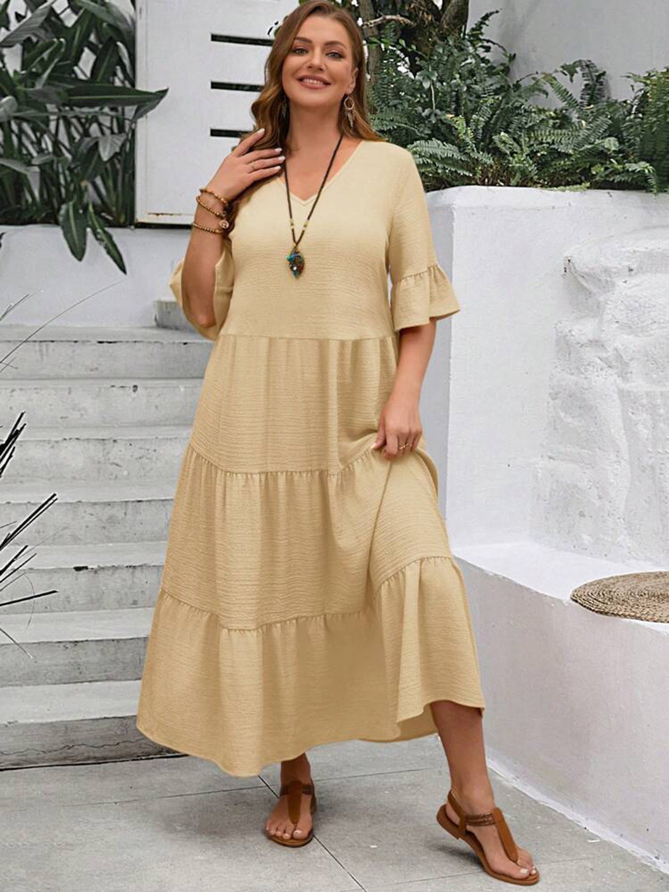 Avelisse - Graceful Flowy Dress - Alira - Boutique