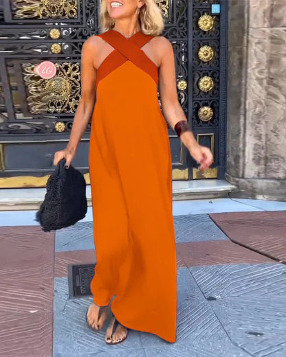 Delphine | Dress with Crossed Cut - Alira - Boutique