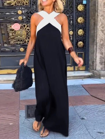 Delphine | Dress with Crossed Cut - Alira - Boutique