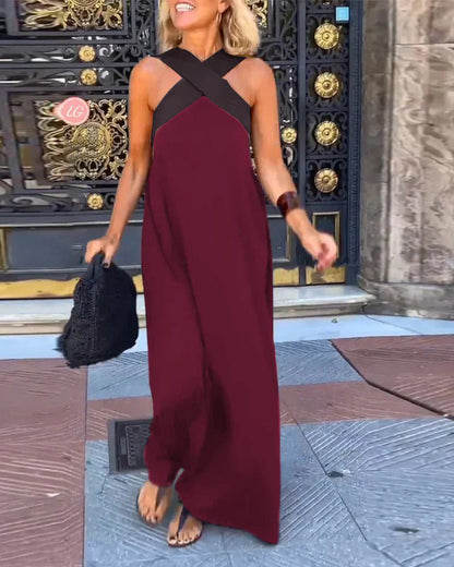 Delphine | Dress with Crossed Cut - Alira - Boutique