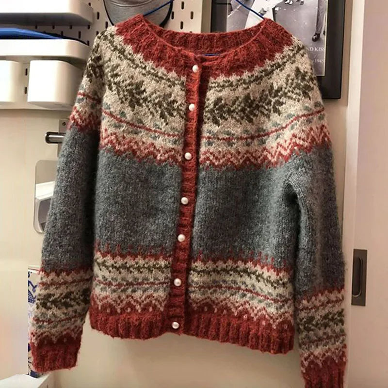 Atasha | Timeless Icelandic Warmth