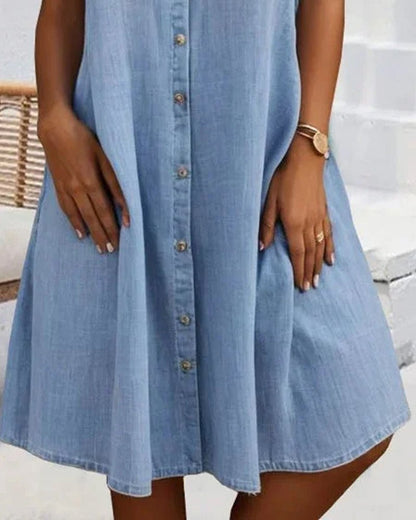 Kaylie | Chic Buttoned Dress