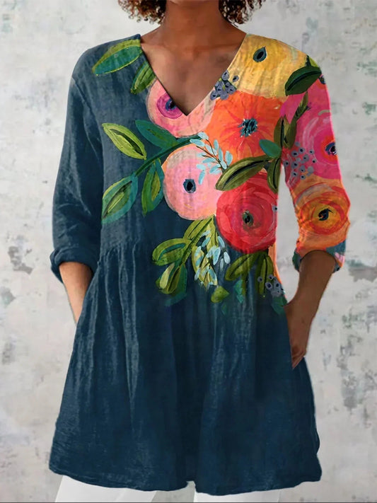 Elizabeth | Classic Floral V-Neck Shirt - Alira - Boutique