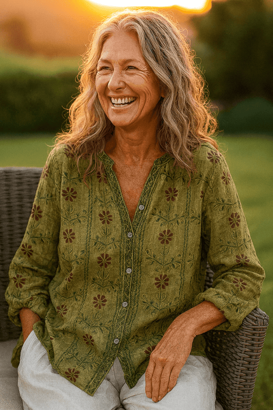 Fern | Relaxed V-Neck Blouse – Timeless Style, Effortless Comfort - Alira - Boutique