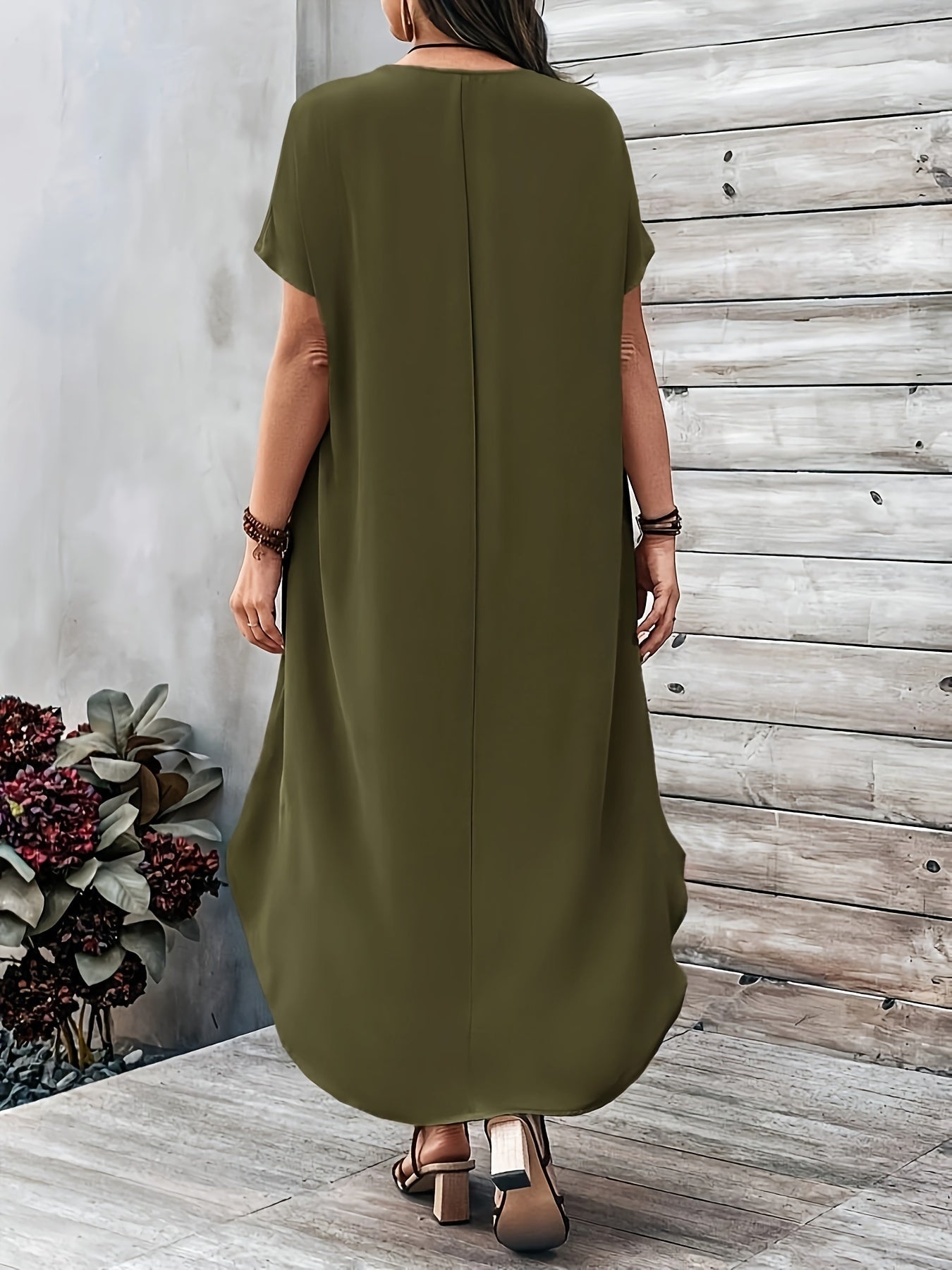 Gwendie - Flowy Comfort Dress - Alira - Boutique