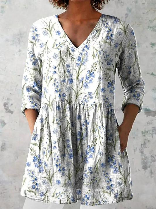 Isabella | Lovely Floral V-Neck Shirt - Alira - Boutique