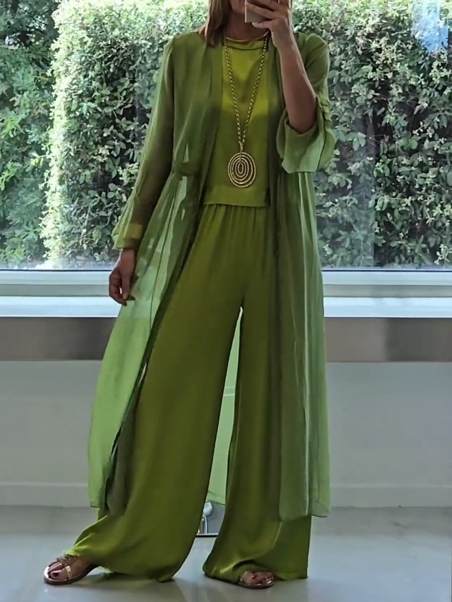 Lindsy - Elegant Comfortable Set - Alira - Boutique