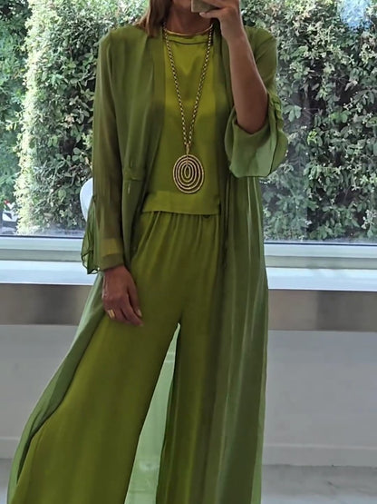 Lindsy - Elegant Comfortable Set - Alira - Boutique
