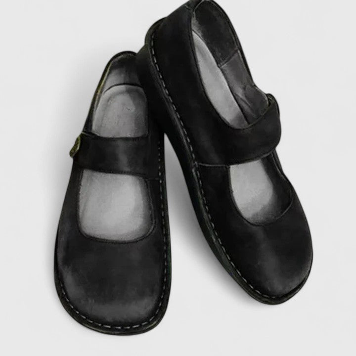 Black / AU 12