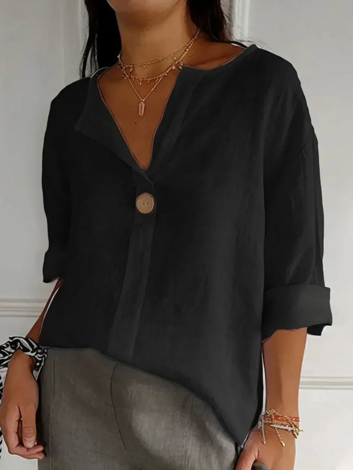 Luna - Casual V-Neck Blouse - Alira - Boutique