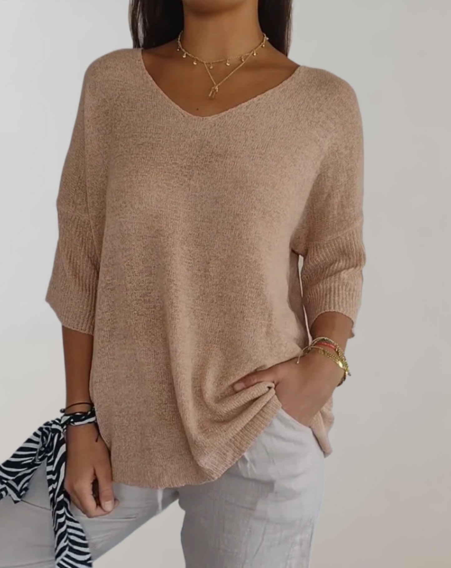 Odrienne | V-Neck Knitted Top