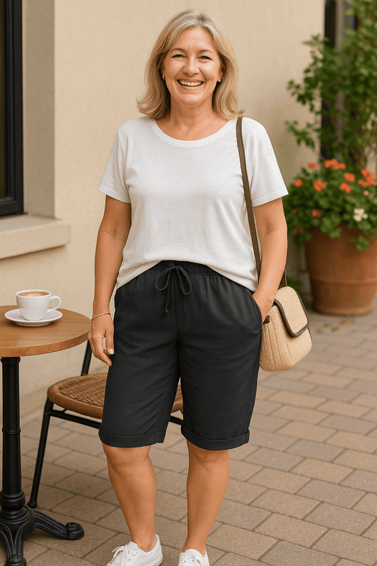 Selma | Cotton Comfort Shorts – Flattering fit. Effortless everyday style. - Alira - Boutique